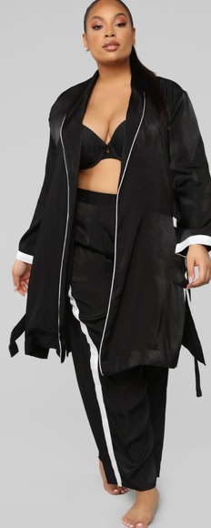 Fashion Nova Other - Love Affair pj set